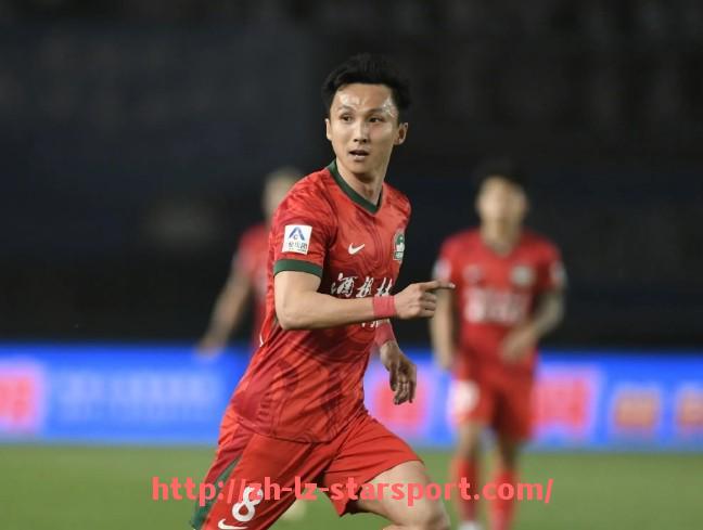 星空体育app-今日NBA火箭队最新新闻动态及焦点事件